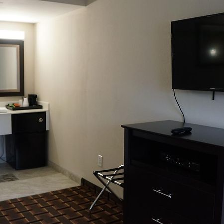 Best Stay Inn Plainville Exterior photo