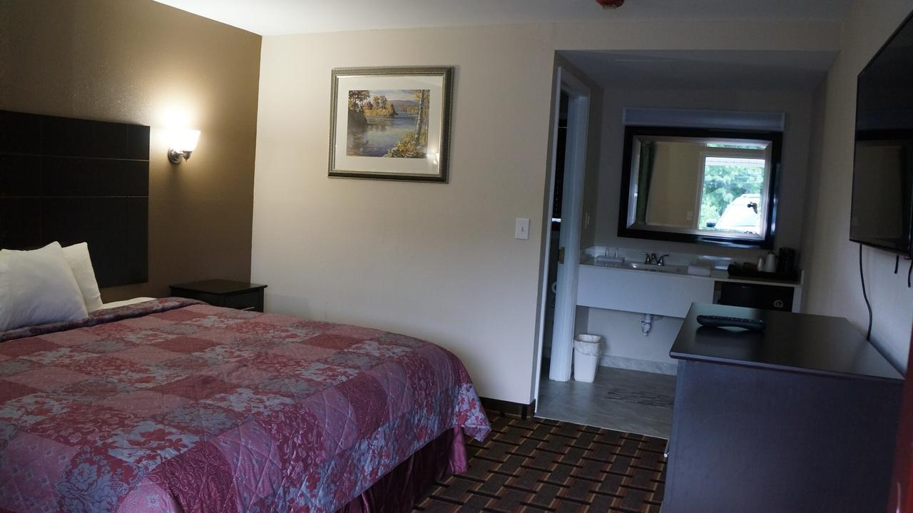 Best Stay Inn Plainville Exterior photo